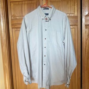 Hathaway Classic Button-Down Dress Shirt in Light Cream